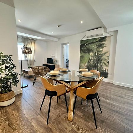 Apartamentos La Muralla Grupo Ac Gestion Кадис Екстериор снимка