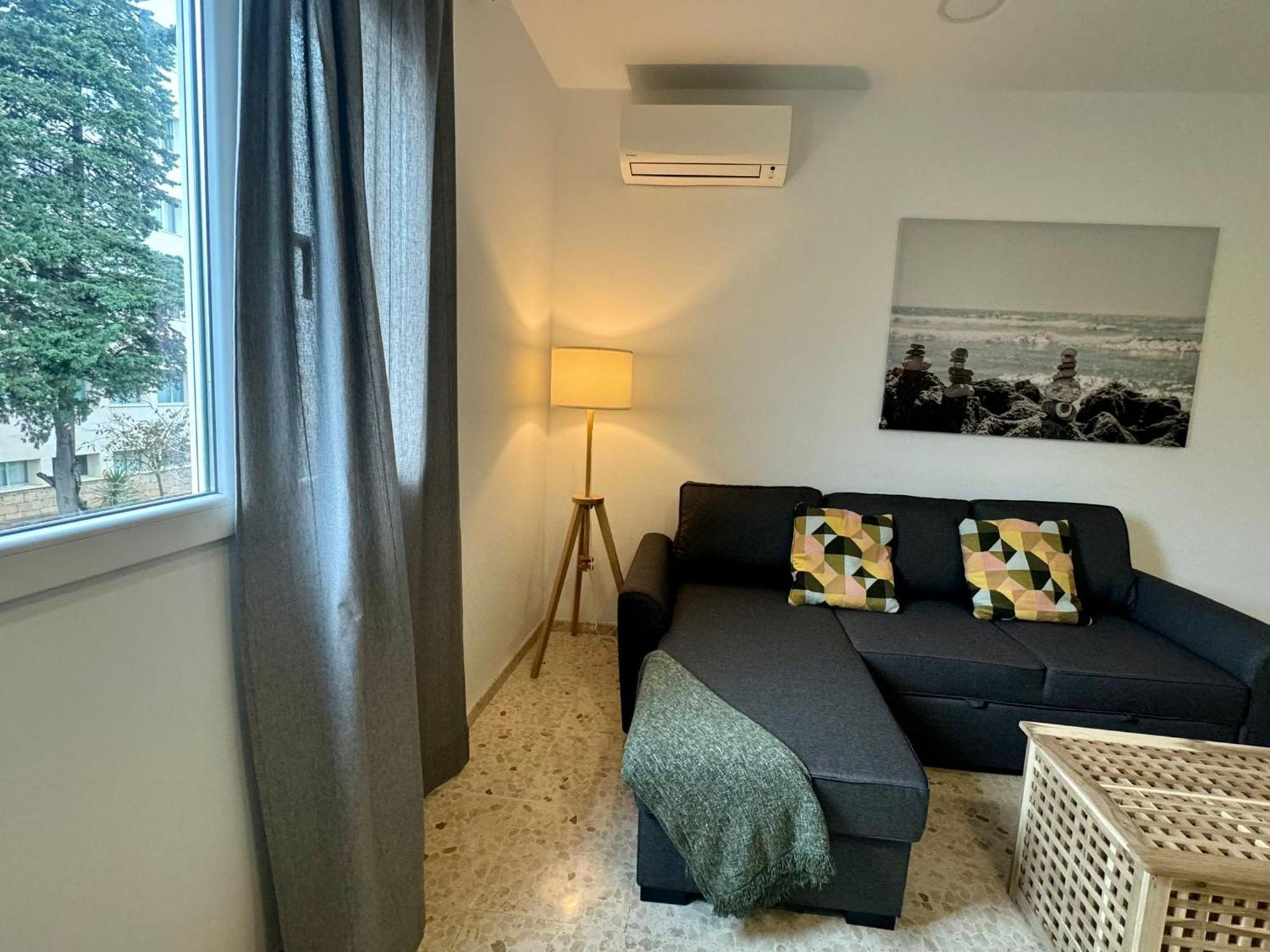 Apartamentos La Muralla Grupo Ac Gestion Кадис Екстериор снимка