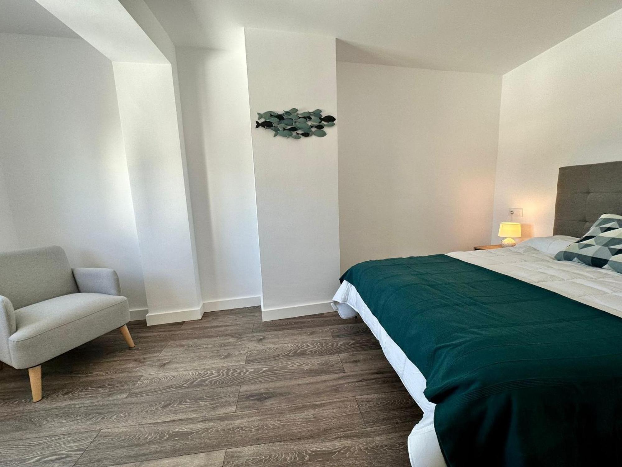 Apartamentos La Muralla Grupo Ac Gestion Кадис Екстериор снимка