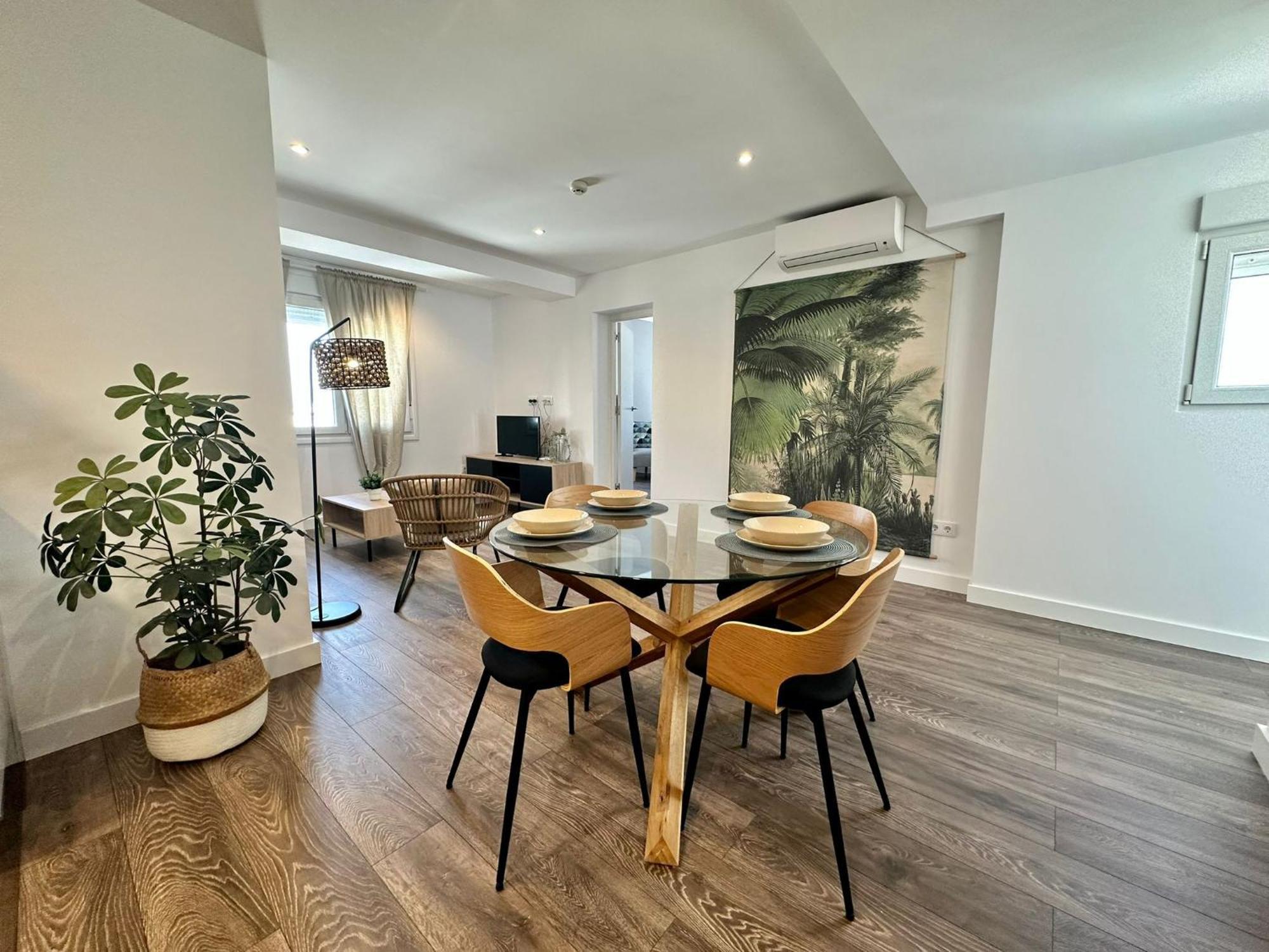 Apartamentos La Muralla Grupo Ac Gestion Кадис Екстериор снимка