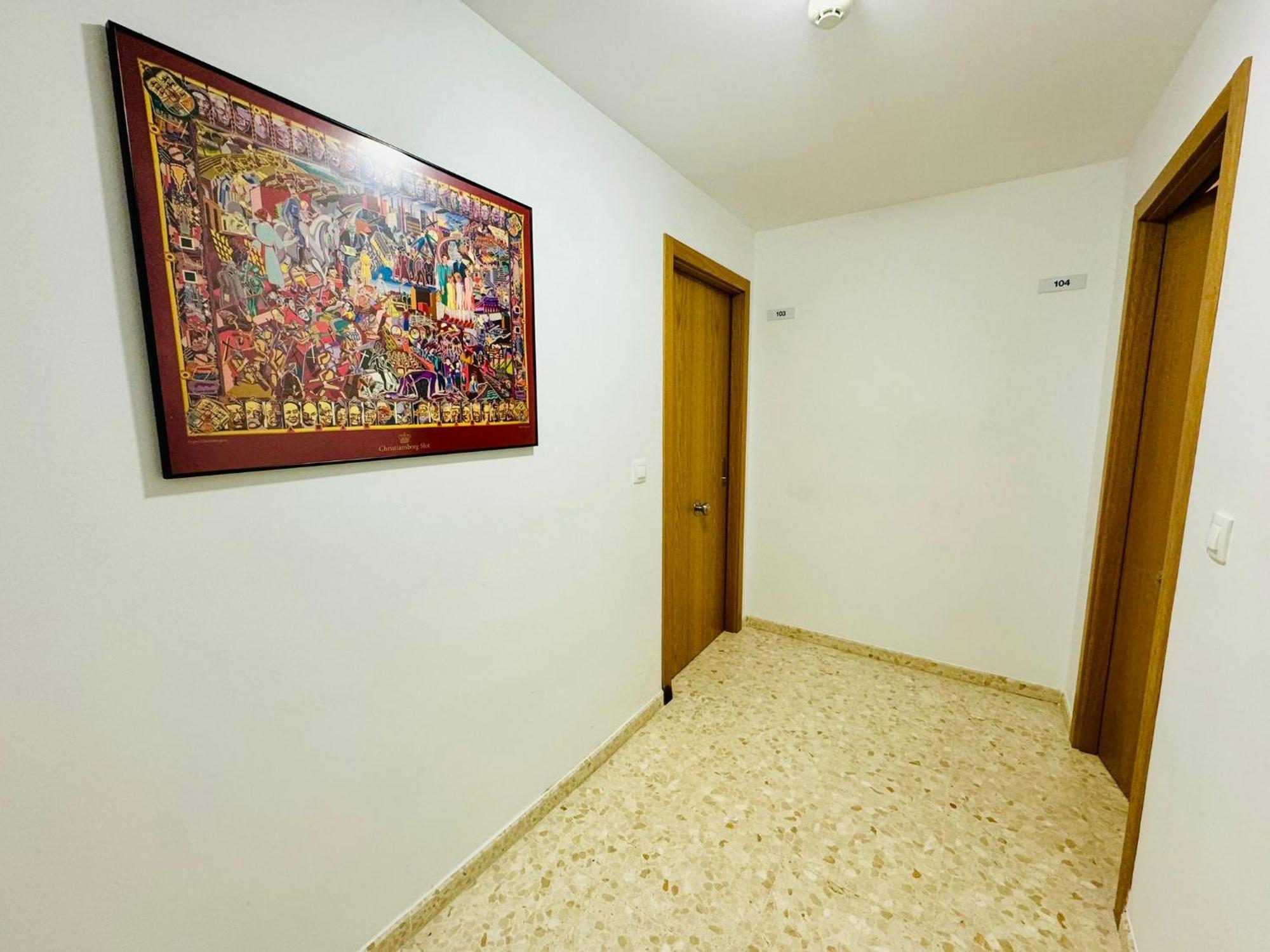 Apartamentos La Muralla Grupo Ac Gestion Кадис Екстериор снимка
